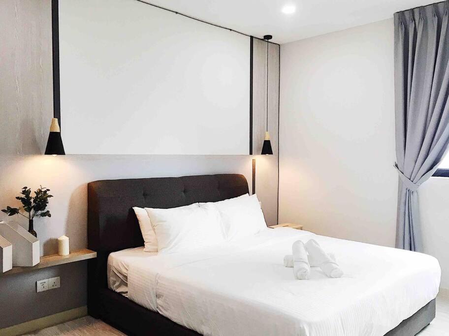 Jb Center Suasana Deluxe Byhs Pangsapuri *
