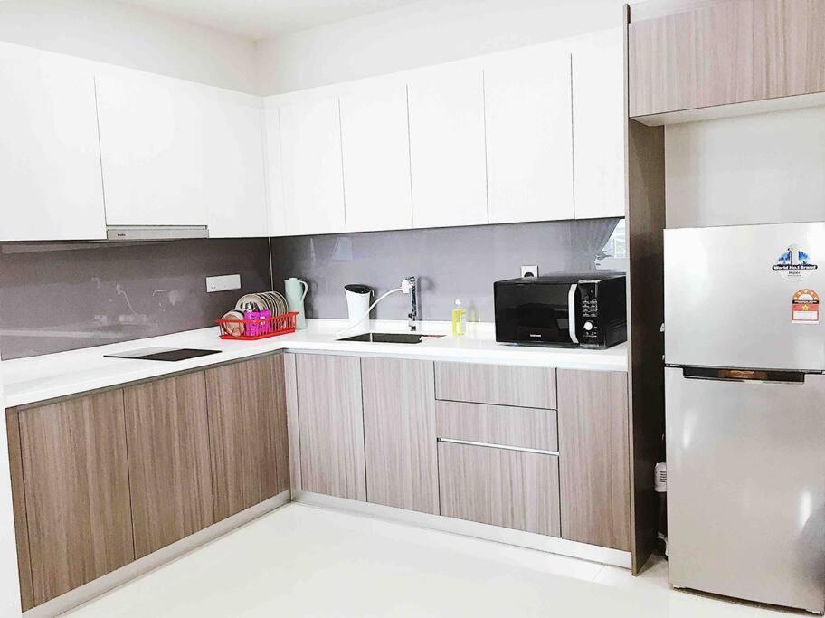 Jb Center Suasana Deluxe Byhs Pangsapuri