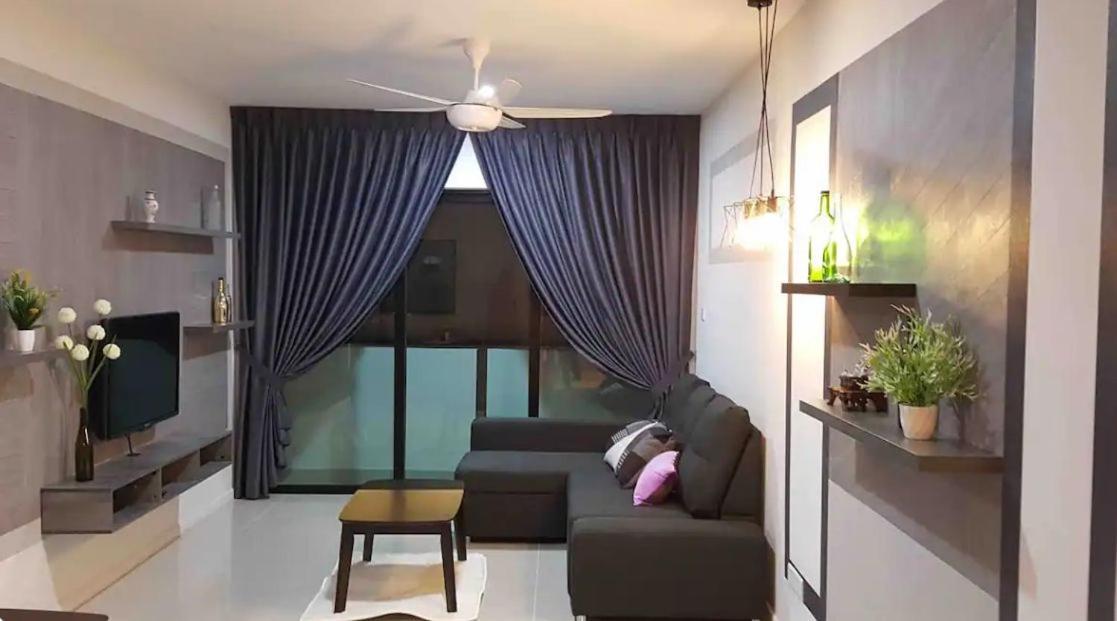 Pangsapuri Jb Center Suasana Deluxe Byhs
