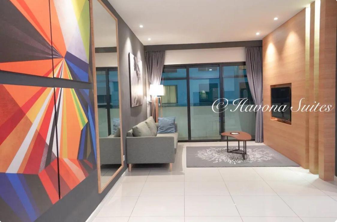 Jb Center Suasana Deluxe Byhs Johor Bahru
